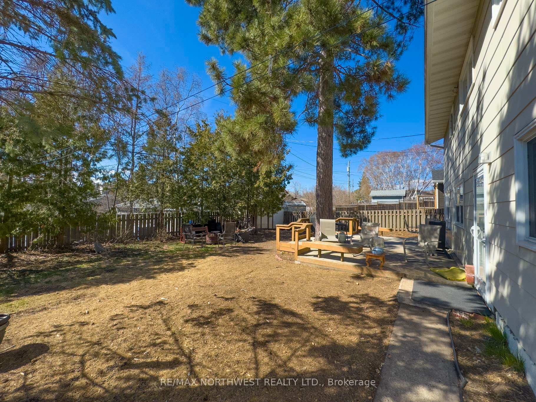 Photo 31 of 1210 Minto Avenue, Kenora, Amethyst — HOMEH
