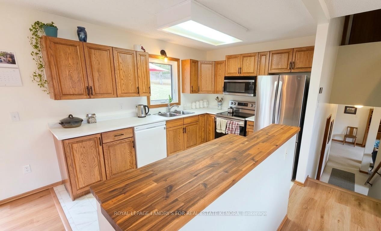 Photo 4 of 227 Transmitter Road, Kenora, Kenora East — HOMEH