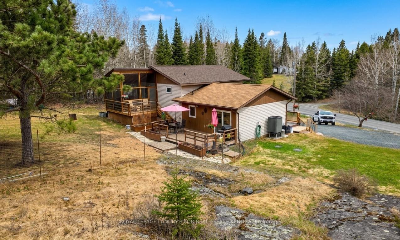 Photo 17 of 227 Transmitter Road, Kenora, Kenora East — HOMEH
