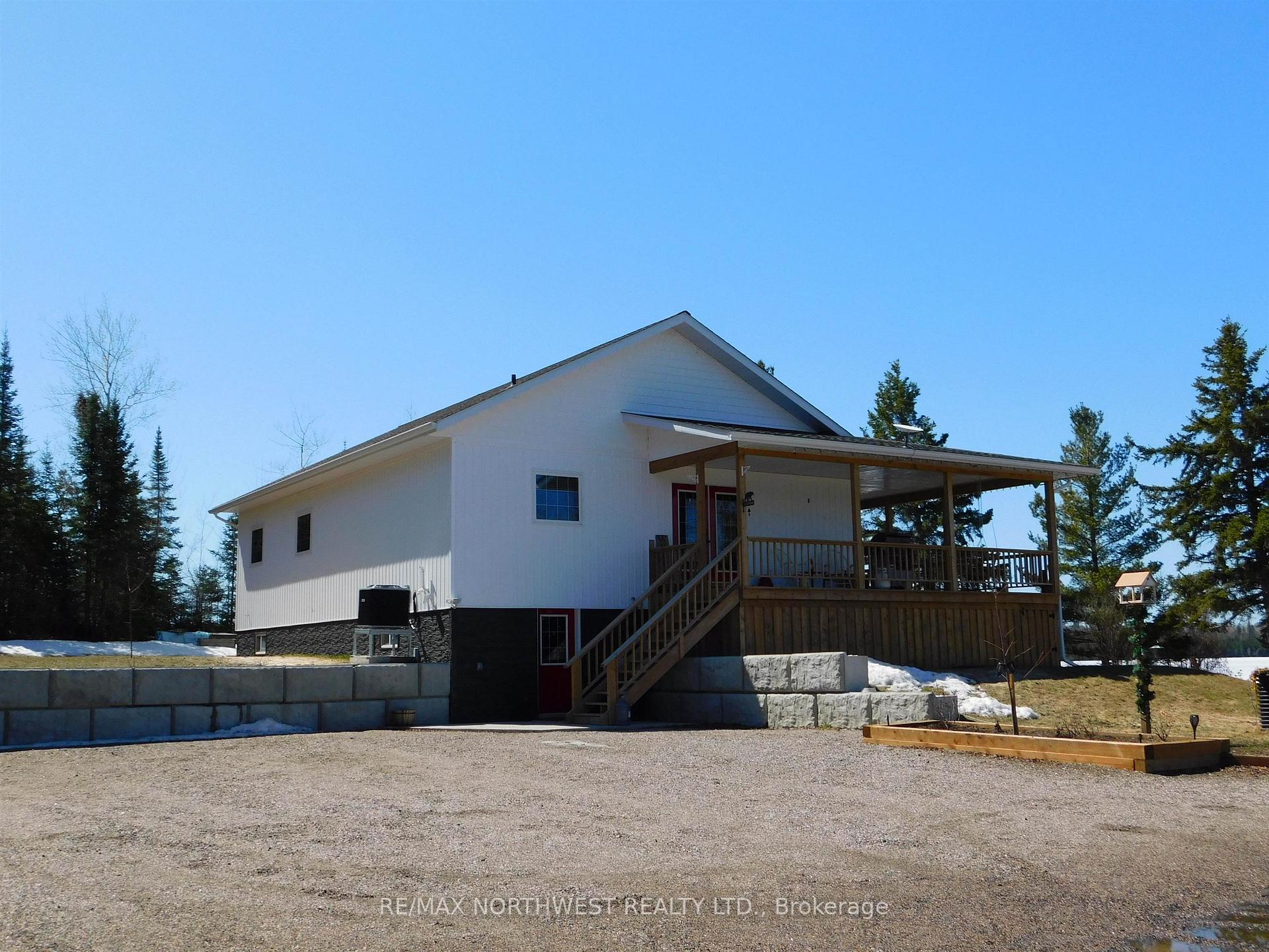 Photo 5 of 62 Bear Paw Drive, Kenora Remote Area, Dinorwic — HOMEH