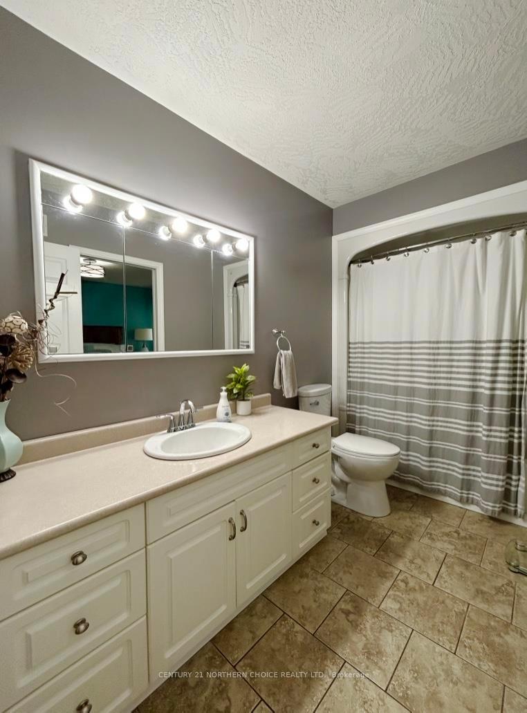 Photo 16 of 912 Kaitlyn Drive, Fort Frances — HOMEH