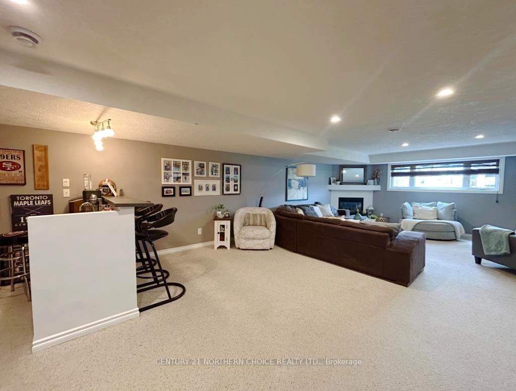 Photo 26 of 912 Kaitlyn Drive, Fort Frances — HOMEH