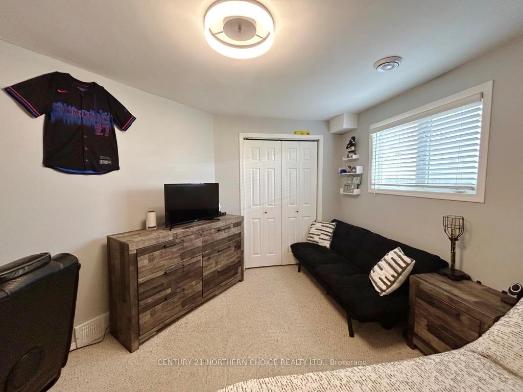 Photo 34 of 912 Kaitlyn Drive, Fort Frances — HOMEH