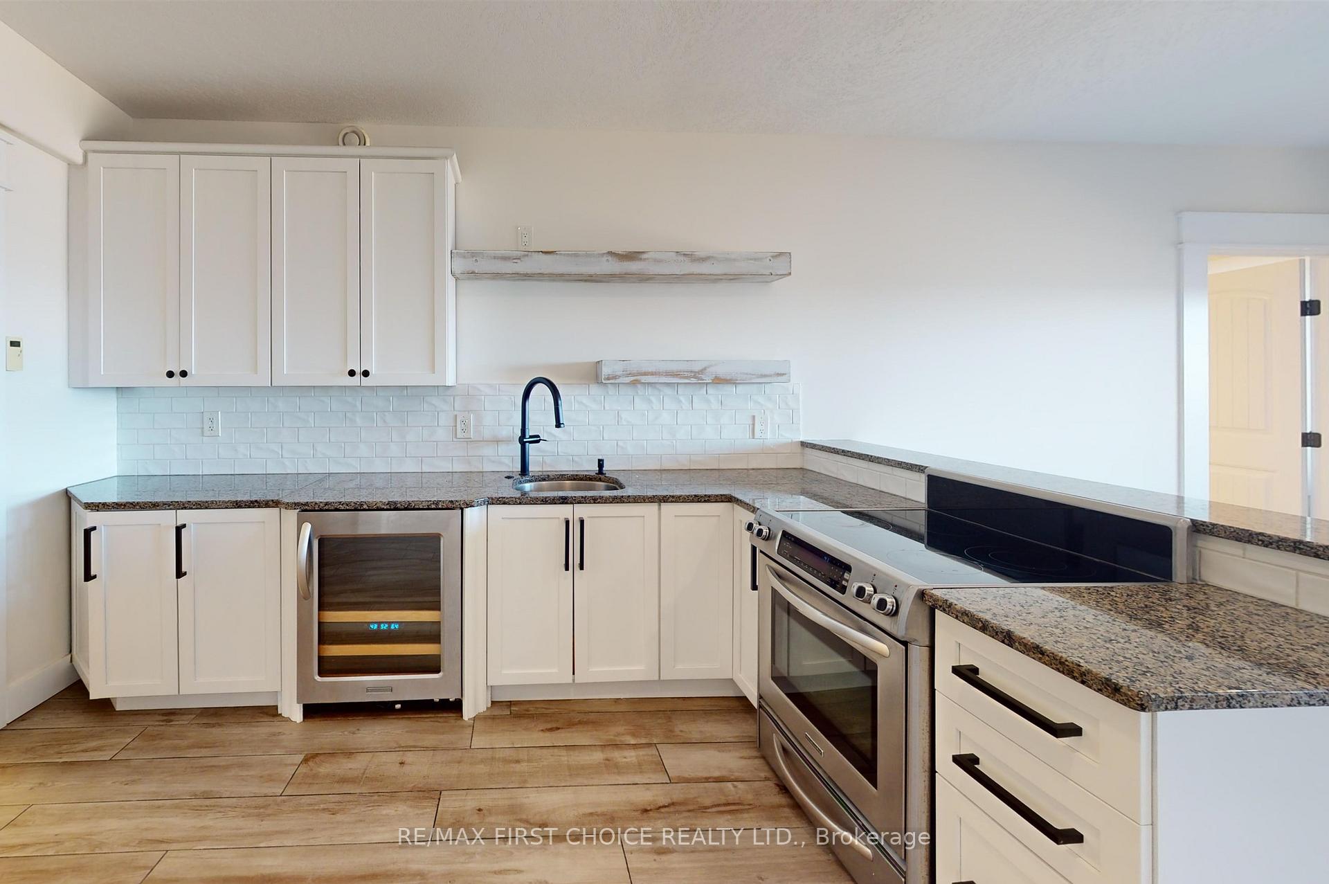 Photo 37 of 1223 Grandview Beach Road, Shuniah — HOMEH