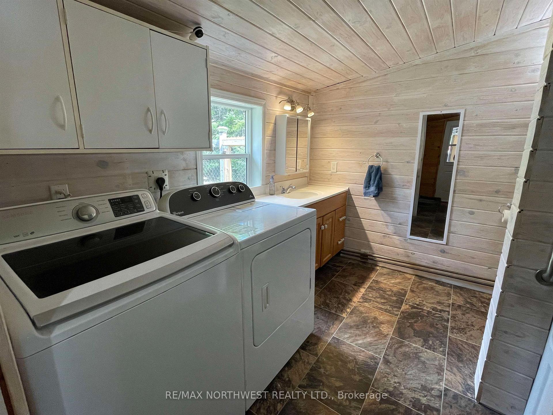 Photo 10 of 663 Berglund Road, Machin — HOMEH