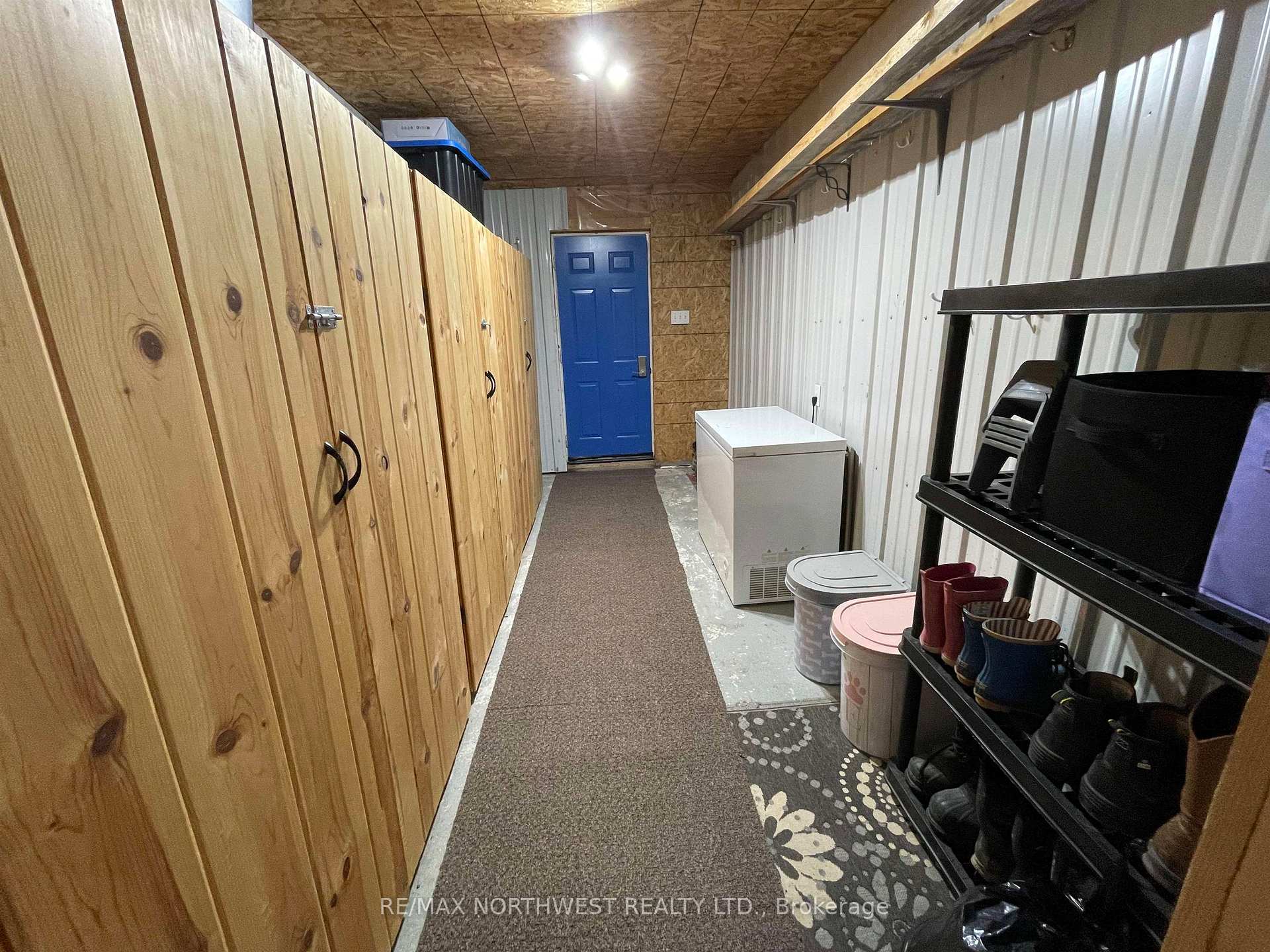 Photo 11 of 663 Berglund Road, Machin — HOMEH