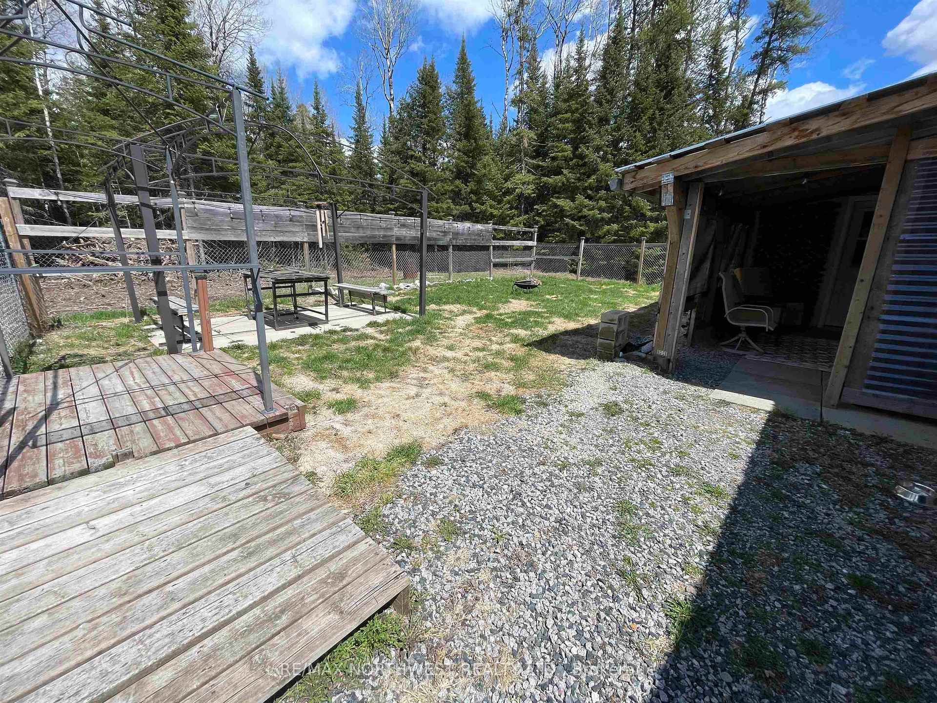 Photo 14 of 663 Berglund Road, Machin — HOMEH