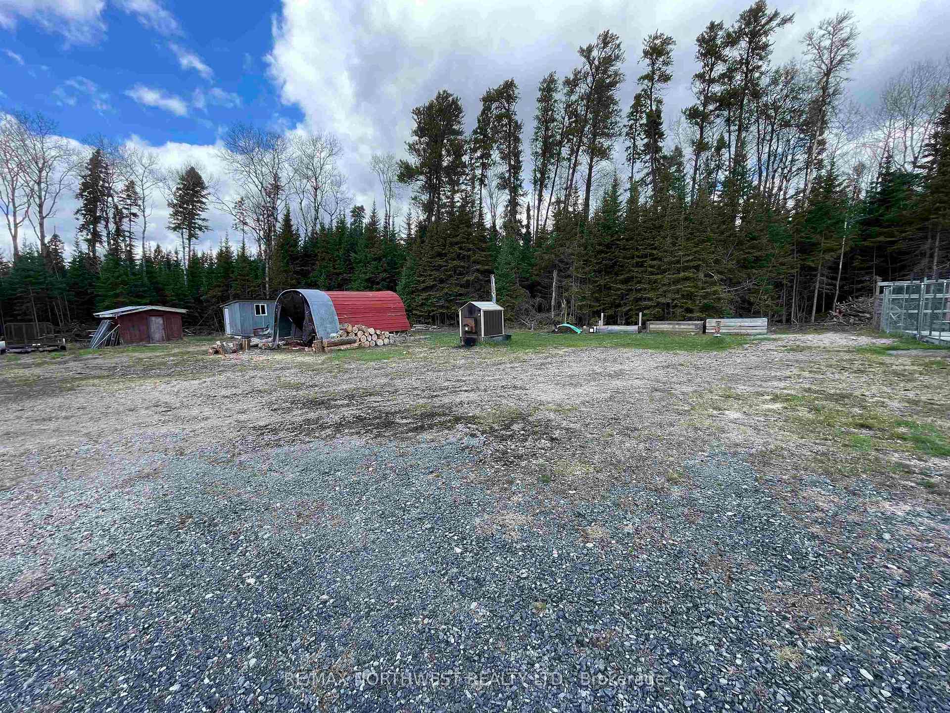 Photo 19 of 663 Berglund Road, Machin — HOMEH