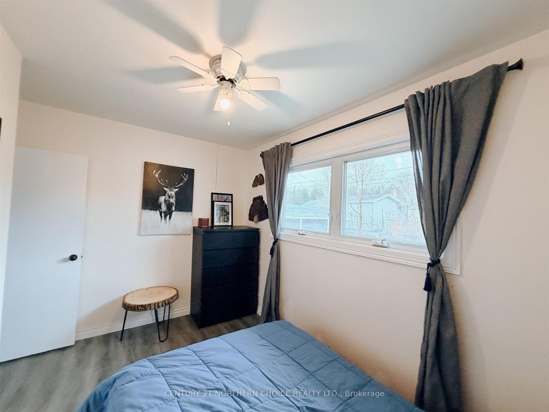 Photo 15 of 1267 Valley Drive, Kenora, Pinecrest — HOMEH