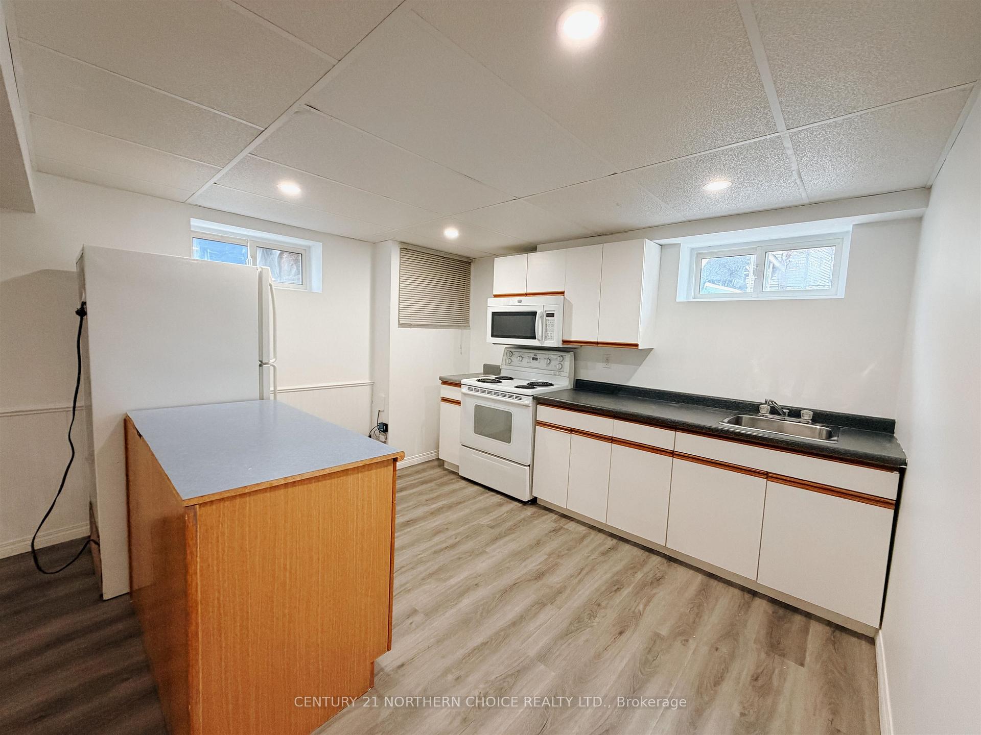 Photo 24 of 1267 Valley Drive, Kenora, Pinecrest — HOMEH