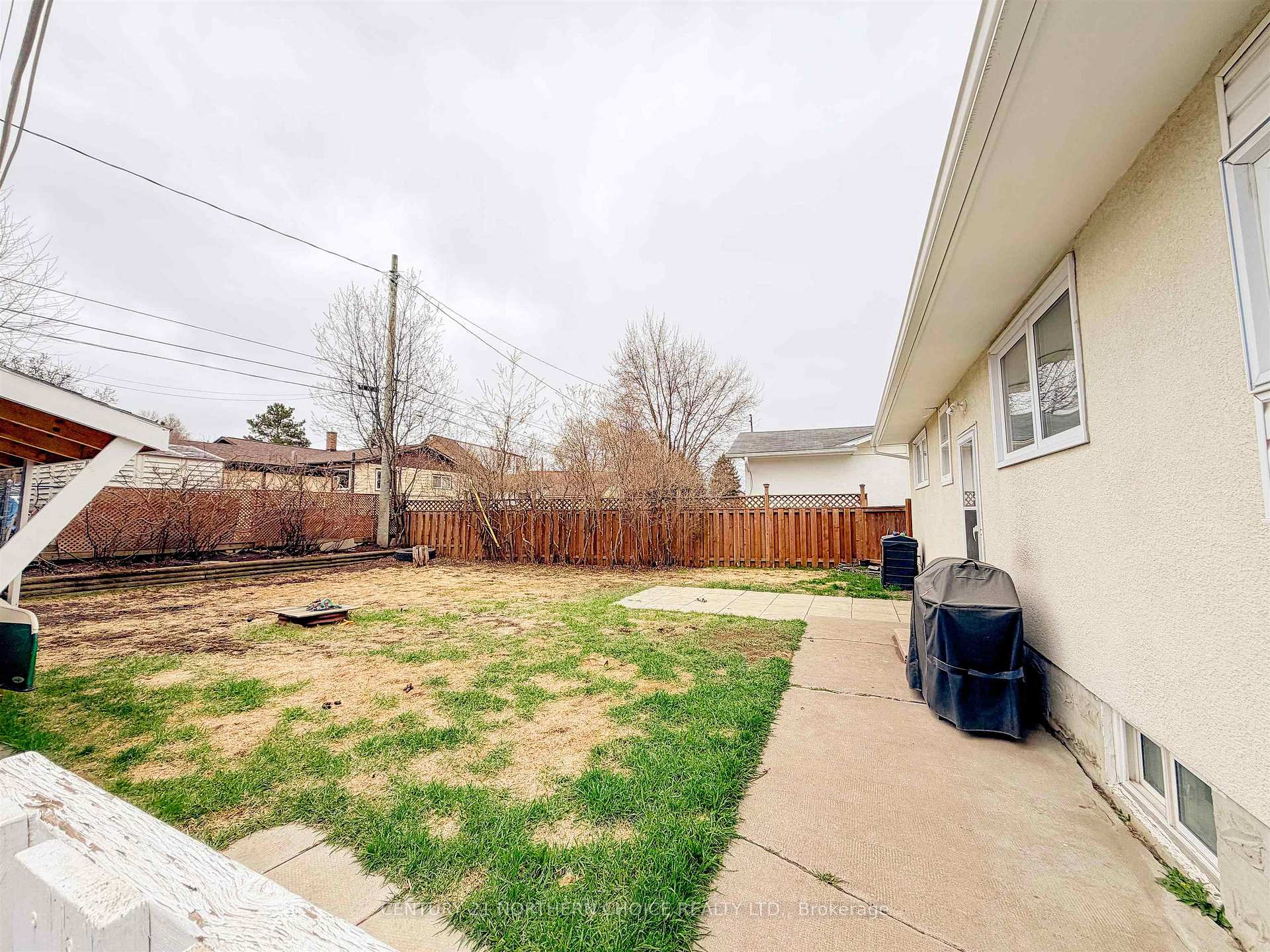 Photo 30 of 1267 Valley Drive, Kenora, Pinecrest — HOMEH