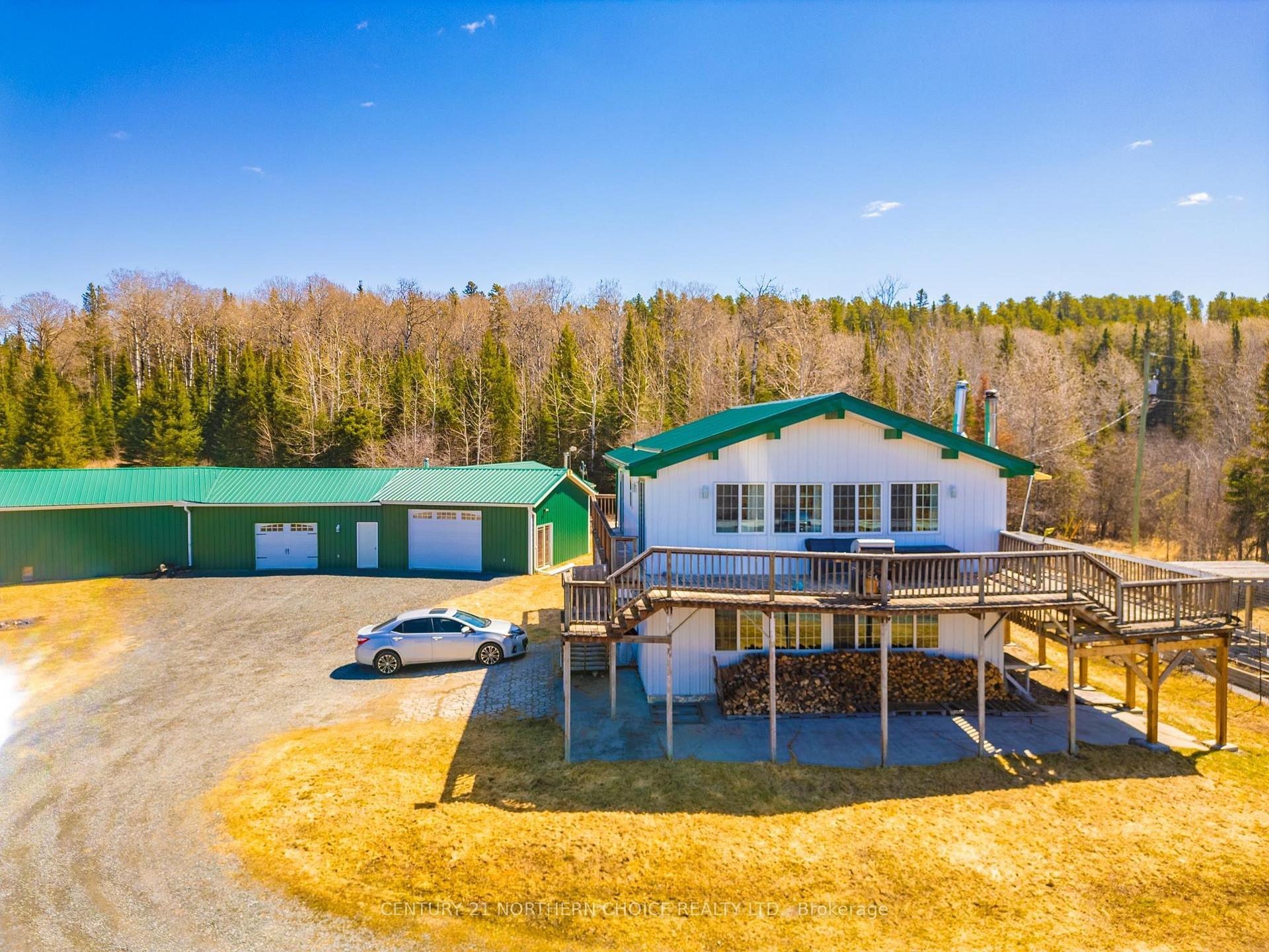 Photo 1 of 450 School Road, Kenora, Kenora Northeast — HOMEH