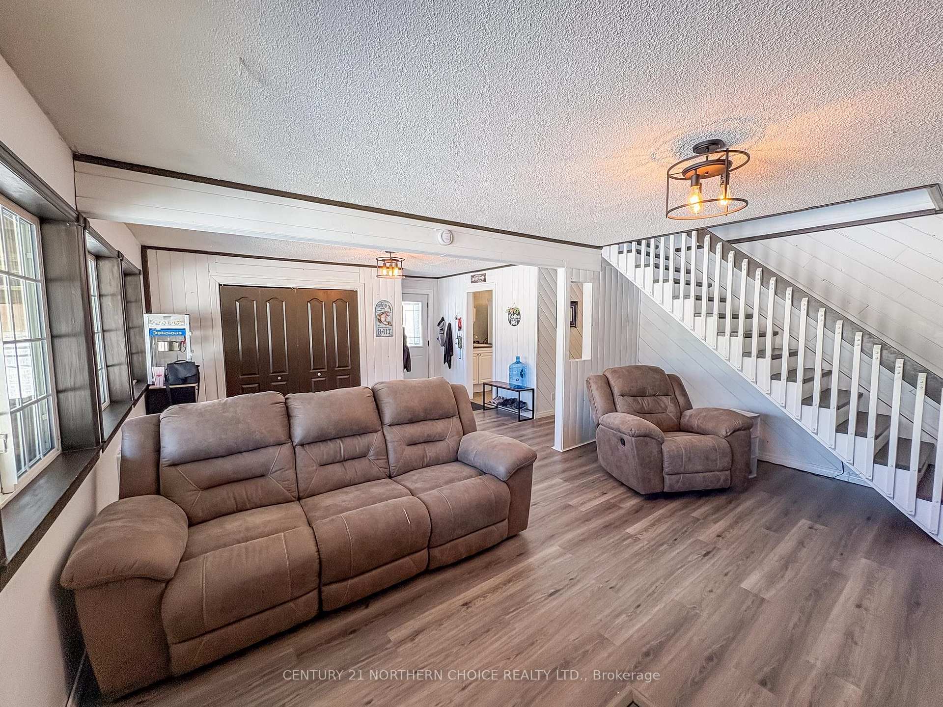 Photo 17 of 450 School Road, Kenora, Kenora Northeast — HOMEH