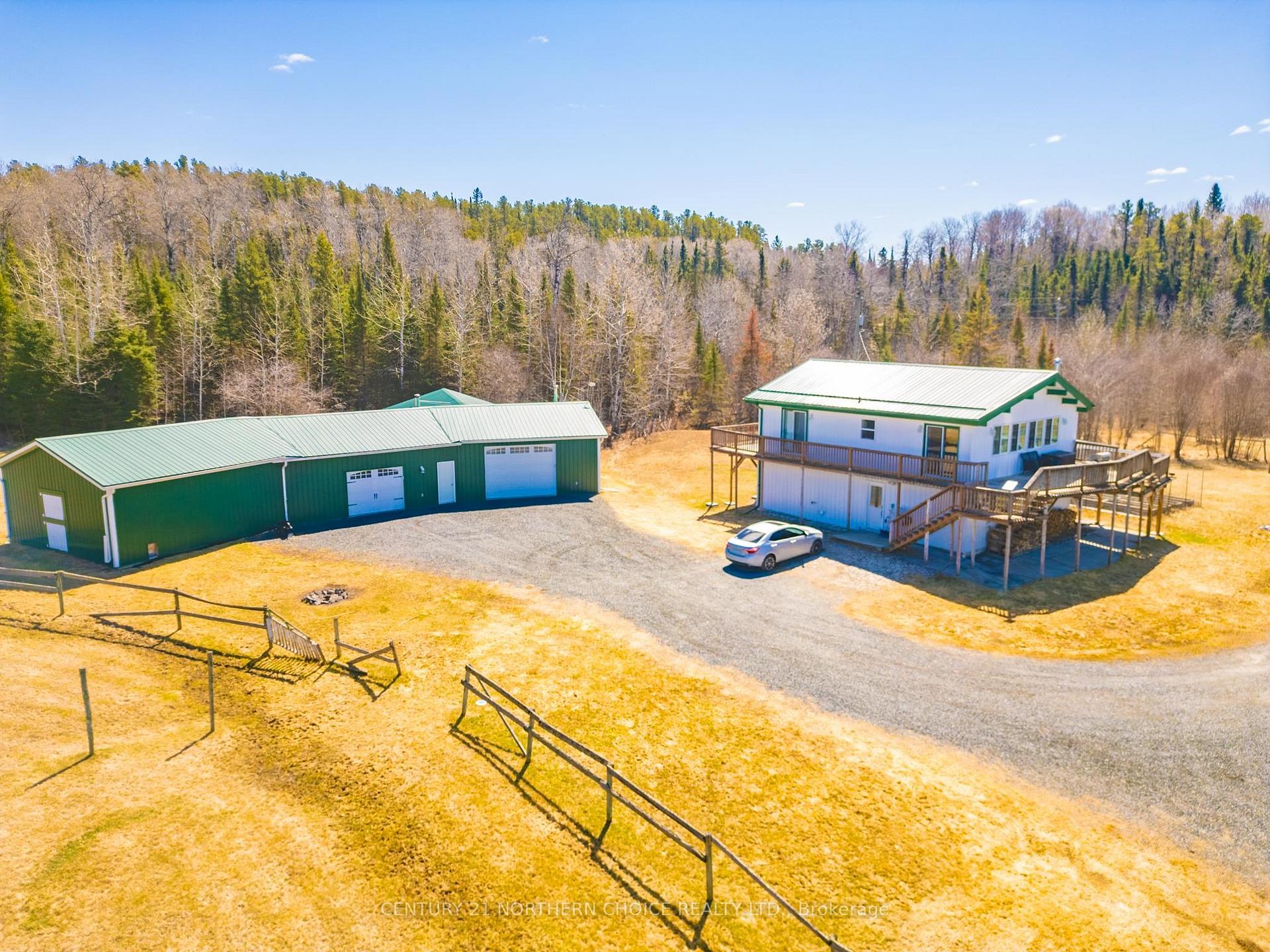 Photo 23 of 450 School Road, Kenora, Kenora Northeast — HOMEH