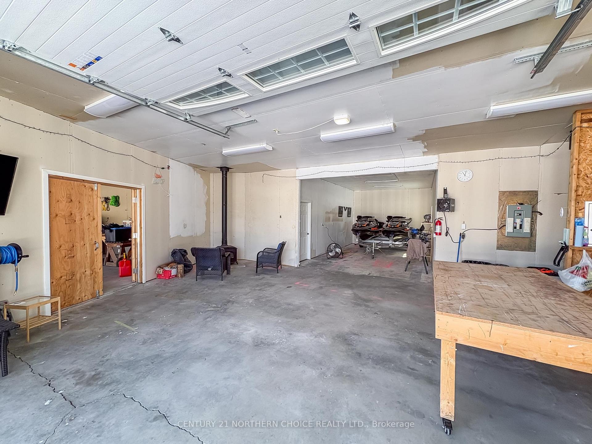 Photo 28 of 450 School Road, Kenora, Kenora Northeast — HOMEH