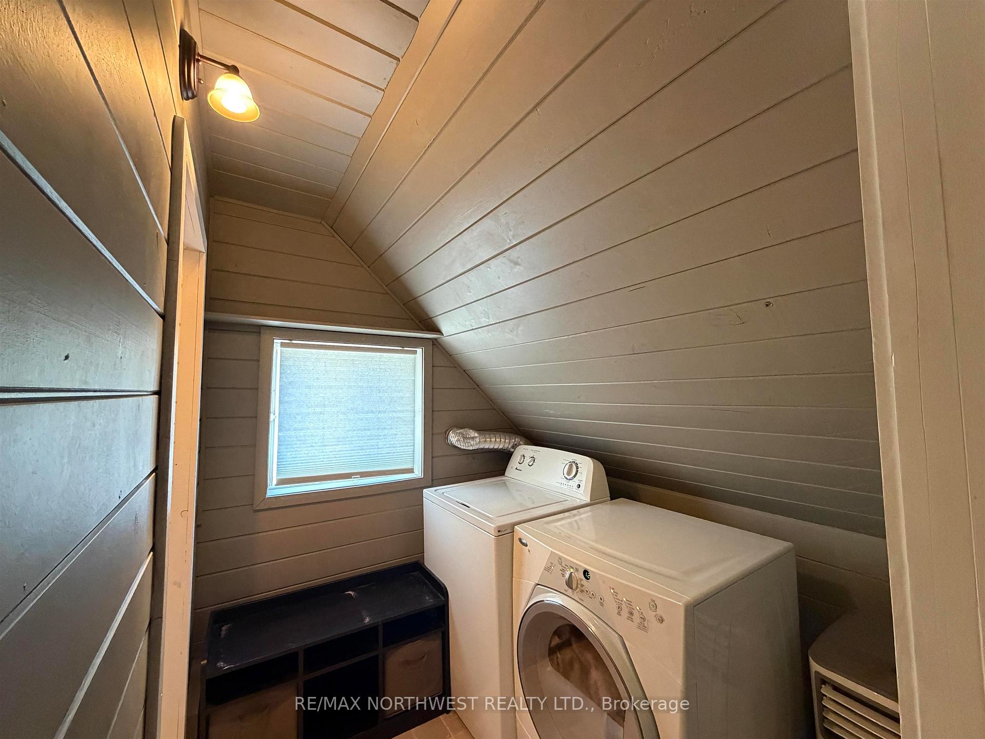 Photo 20 of 827 Fourth Ave South, Kenora, Lakeside — HOMEH