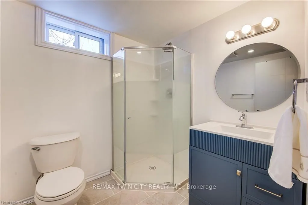 Photo 26 of Unit 15, 164 Jansen Avenue, Kitchener — HOMEH