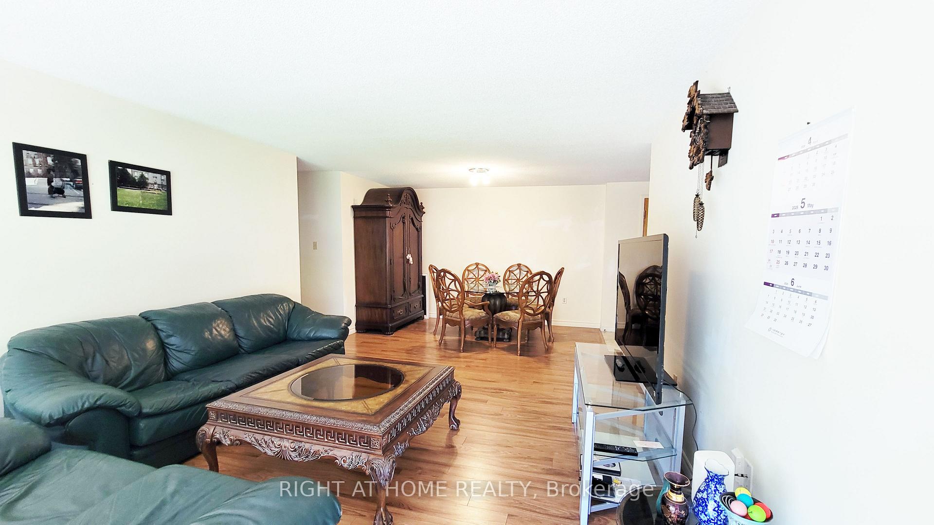 Photo 5 of Unit 302, 55 Blue Springs Drive, Waterloo, Colonial Acres — HOMEH