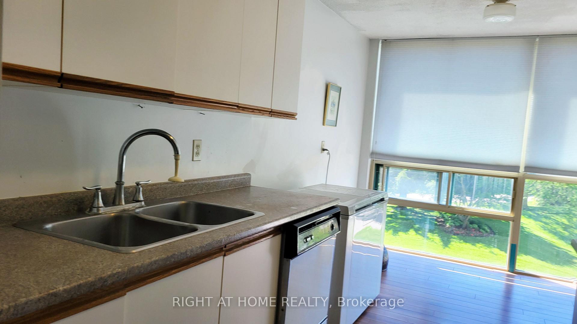 Photo 19 of Unit 302, 55 Blue Springs Drive, Waterloo, Colonial Acres — HOMEH