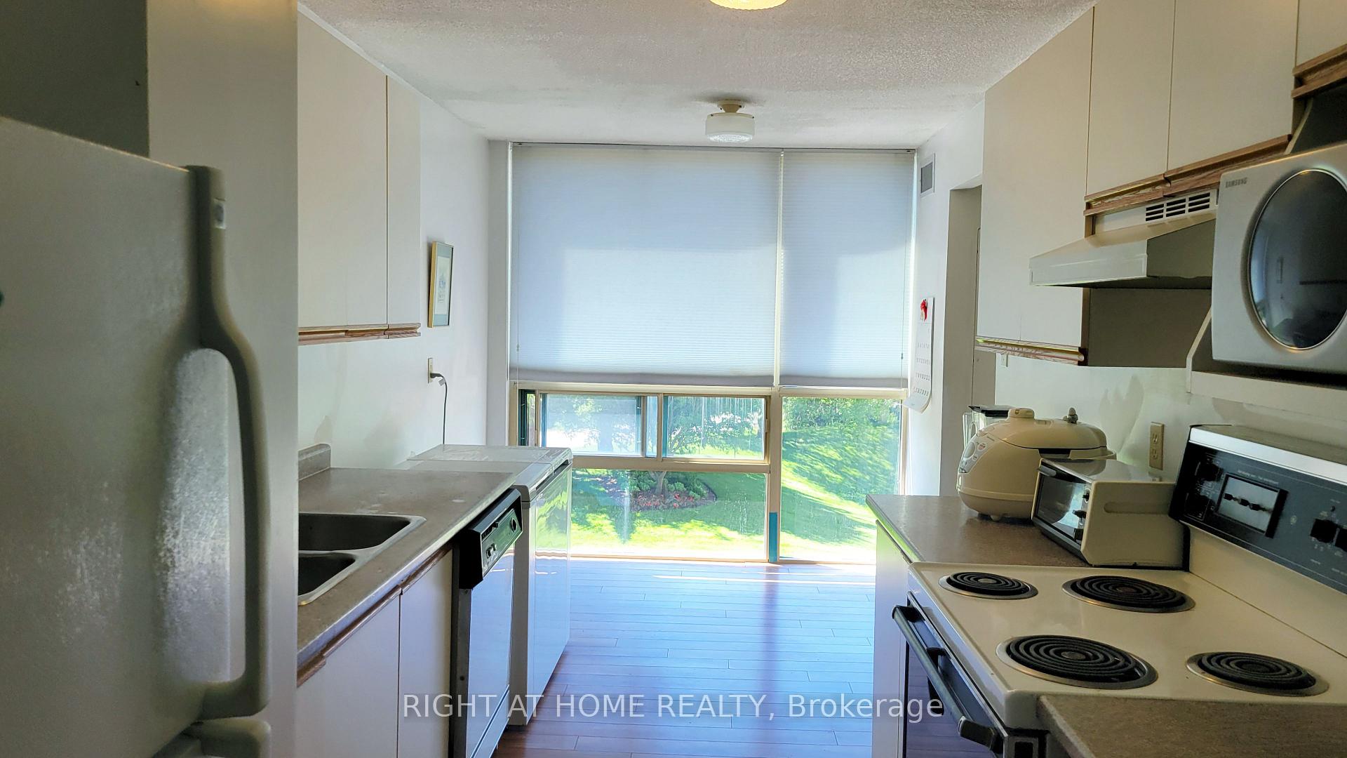 Photo 24 of Unit 302, 55 Blue Springs Drive, Waterloo, Colonial Acres — HOMEH