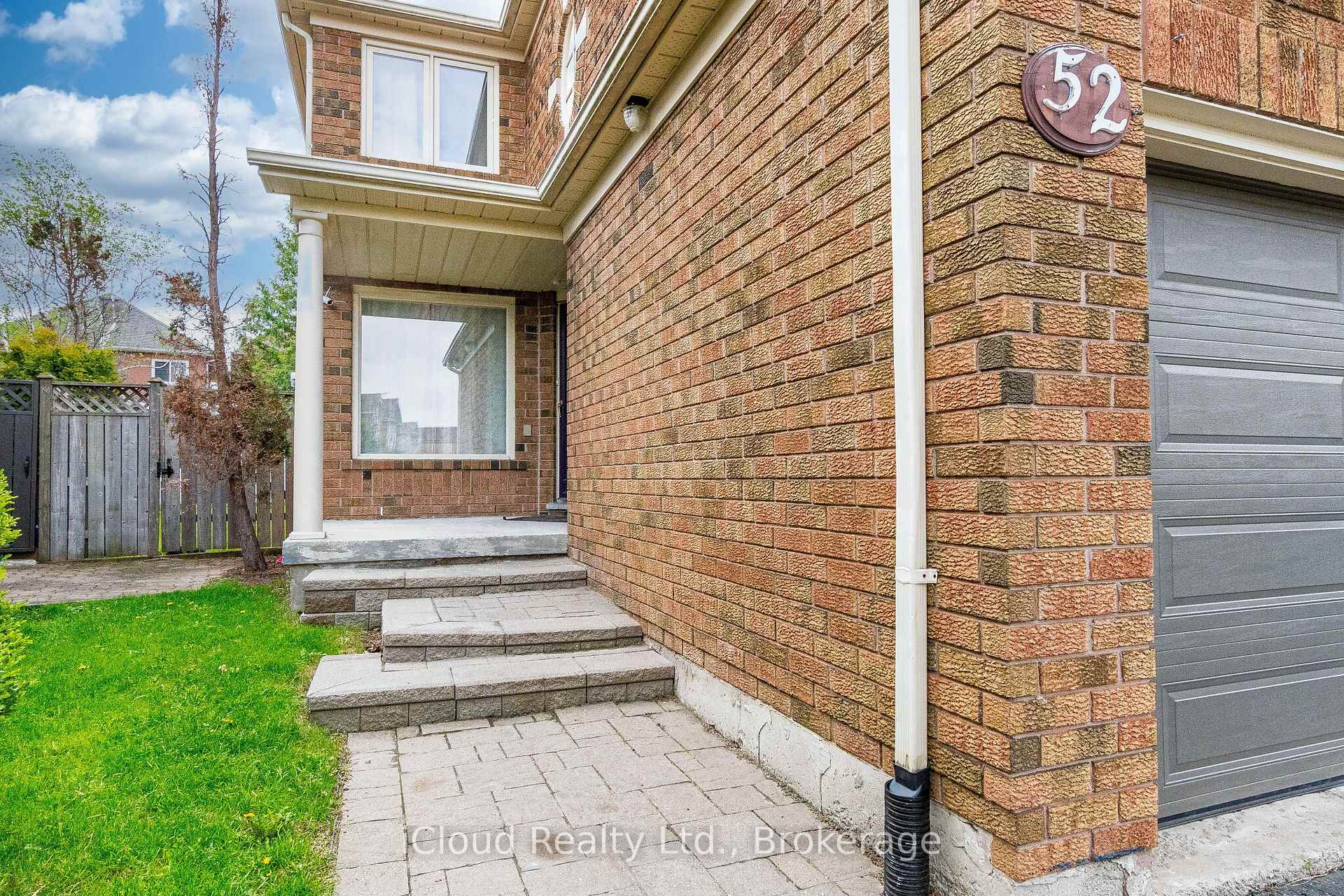 Photo 2 of 52 Buttercup Lane, Brampton, Sandringham-Wellington — HOMEH