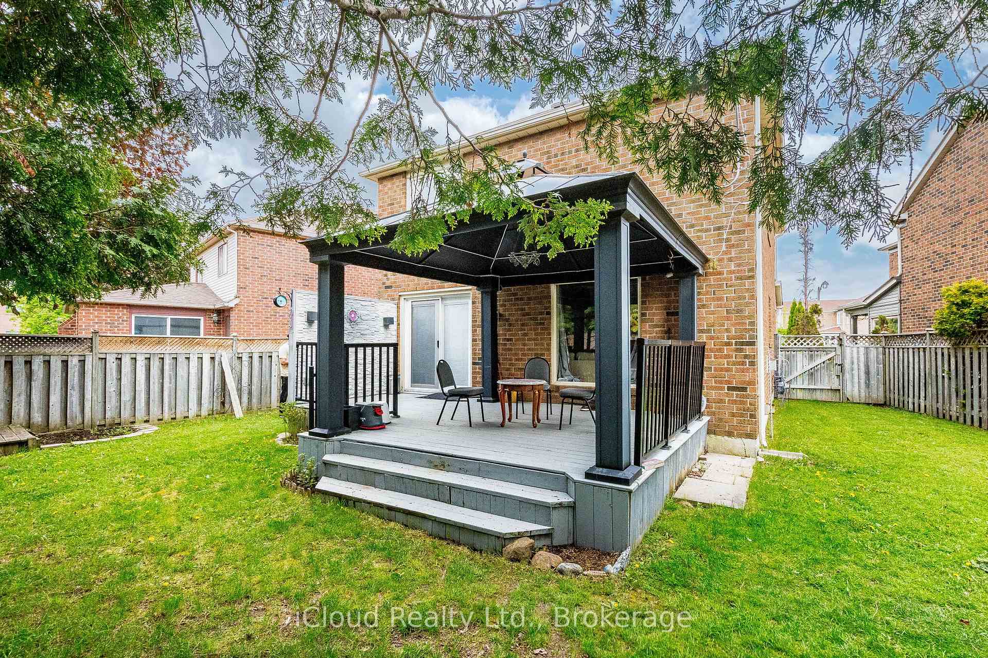 Photo 35 of 52 Buttercup Lane, Brampton, Sandringham-Wellington — HOMEH
