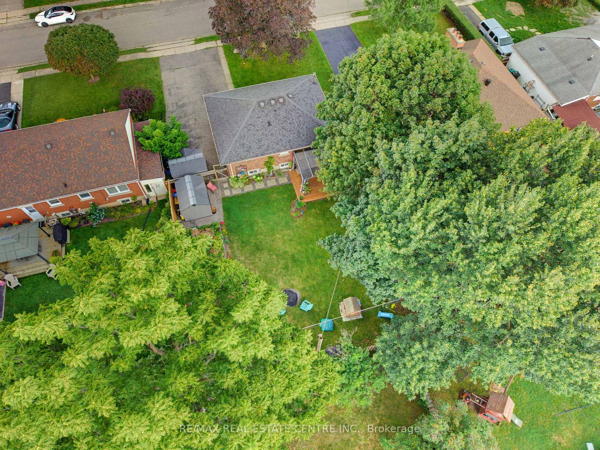 Photo 73 of 66 Scrimger Avenue, Cambridge, Christopher-Champlain — HOMEH