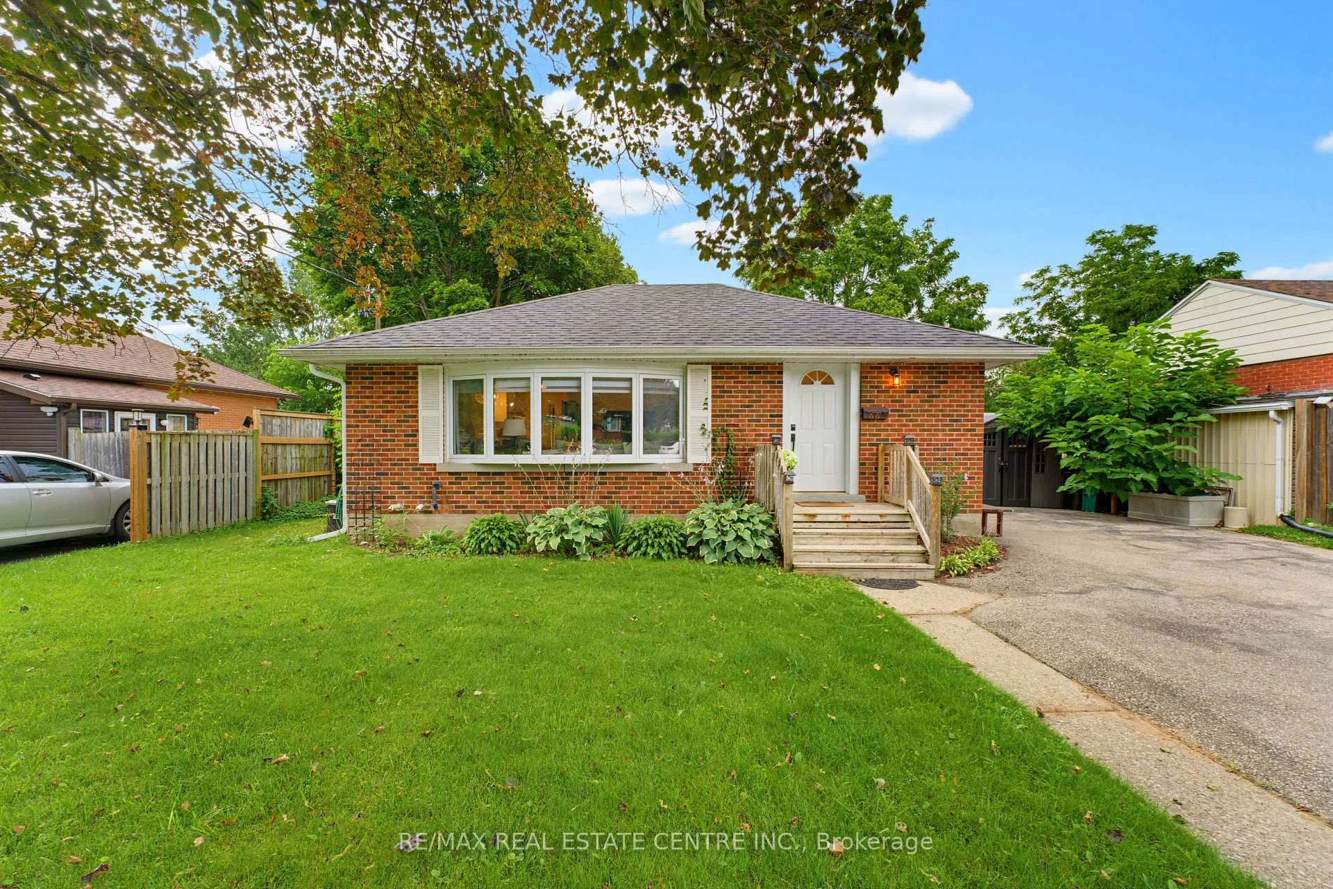 Photo 6 of 66 Scrimger Avenue, Cambridge, Christopher-Champlain — HOMEH