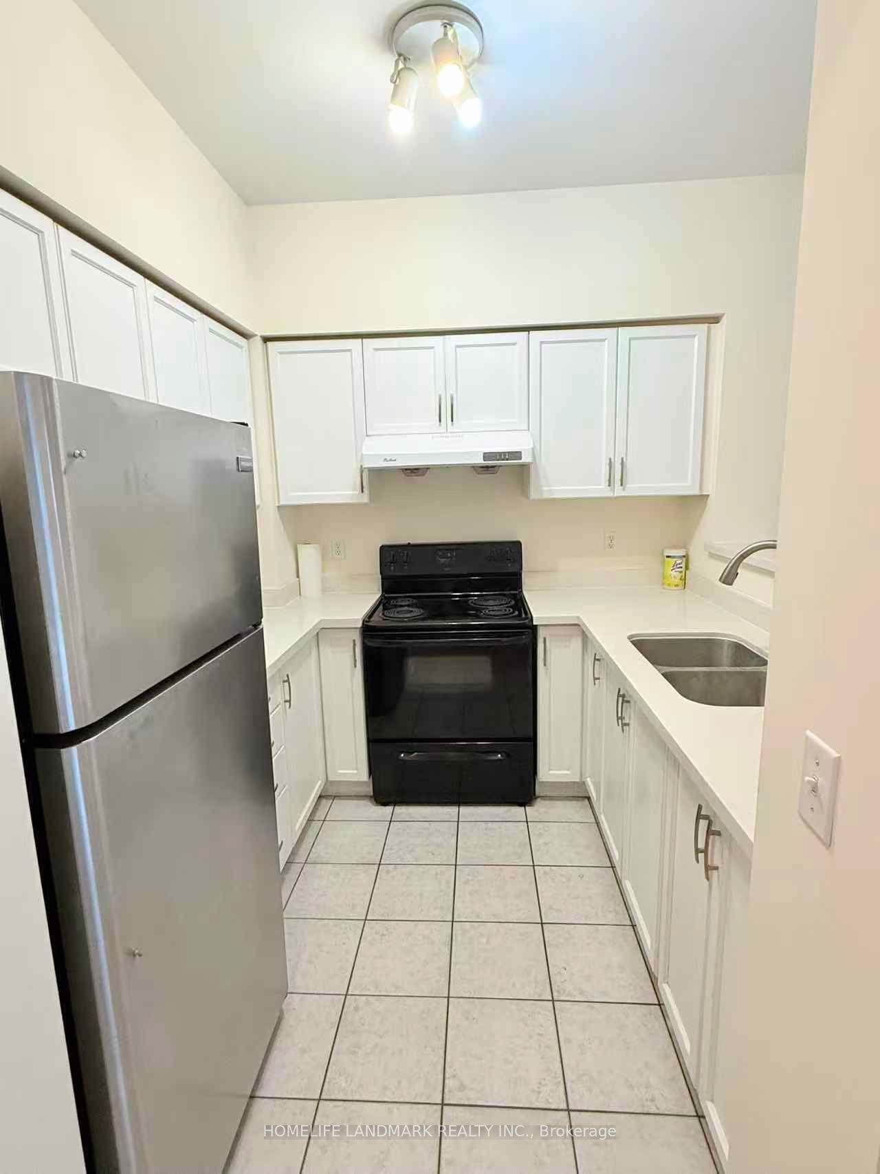 Photo 7 of Unit 20, 8 Cox Boulevard, Markham, Unionville — HOMEH