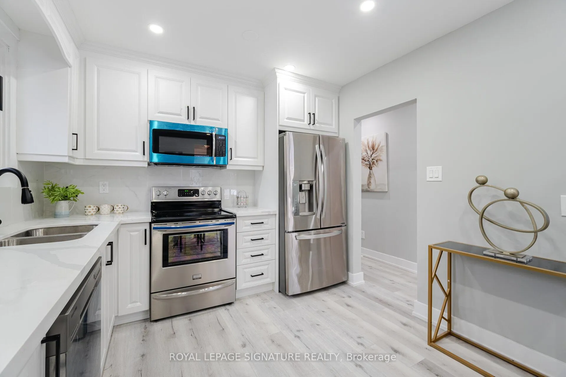 Photo 10 of 1335 Scugog Avenue, Oshawa, Lakeview — HOMEH