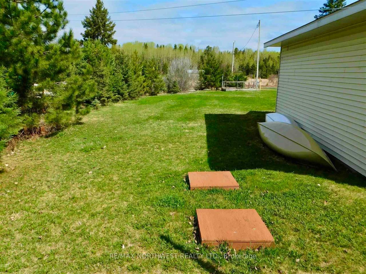 Photo 38 of 46 Bearpaw Drive, Kenora Remote Area, Dinorwic — HOMEH