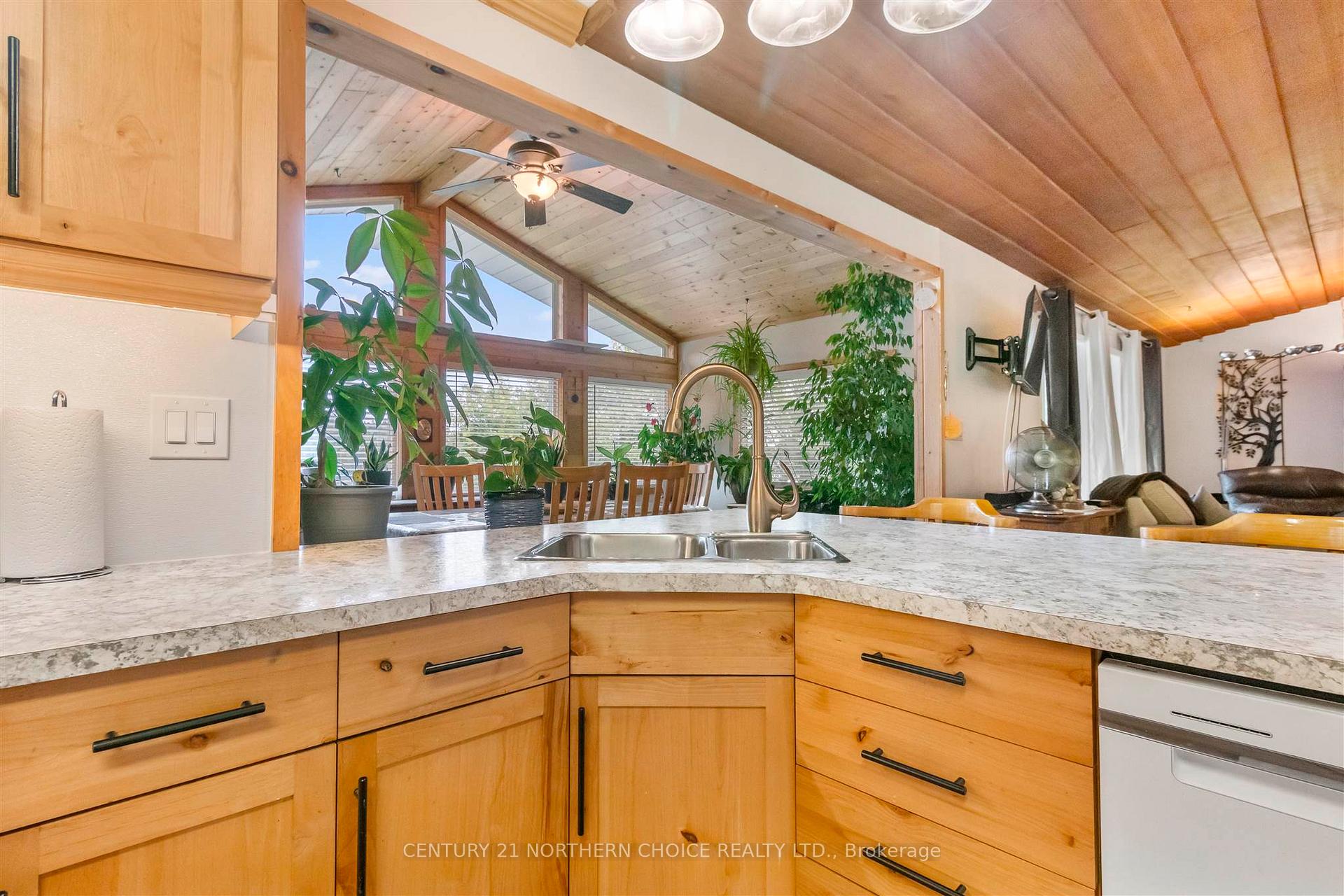 Photo 11 of 181 Gould Road, Kenora, Kenora East — HOMEH