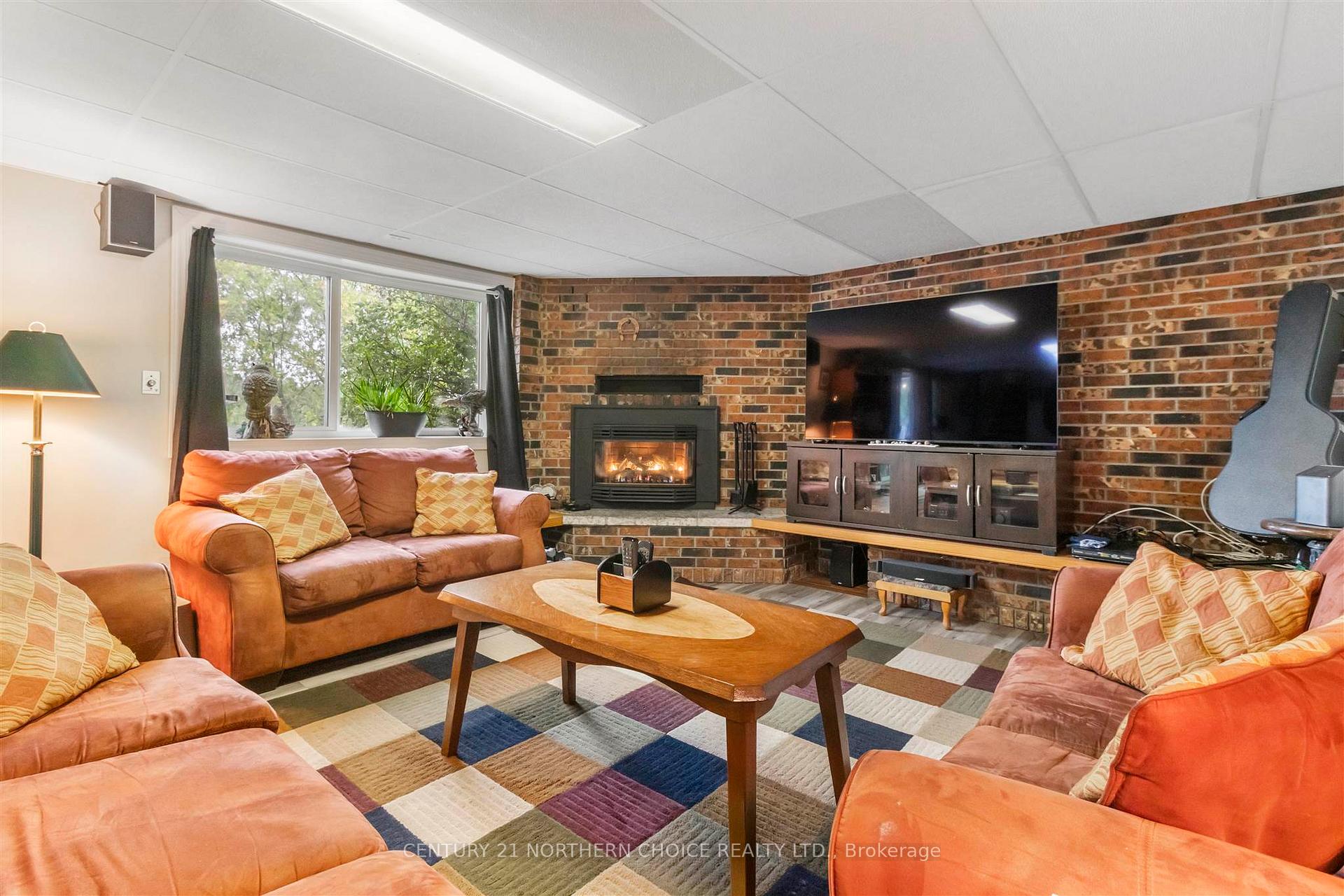 Photo 21 of 181 Gould Road, Kenora, Kenora East — HOMEH