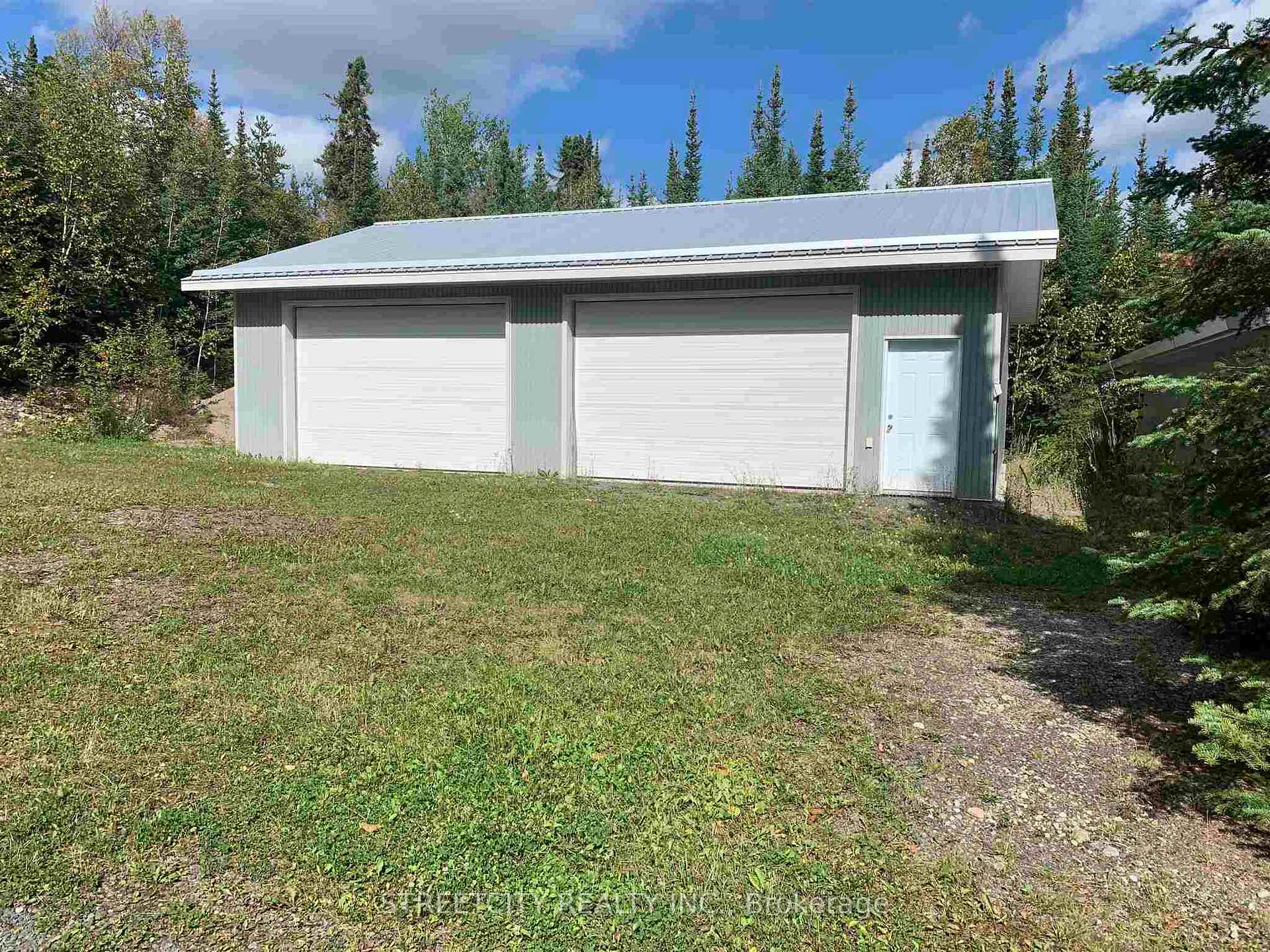 Photo 6 of 8 Waweig Lake, Thunder Bay Remote Area — HOMEH
