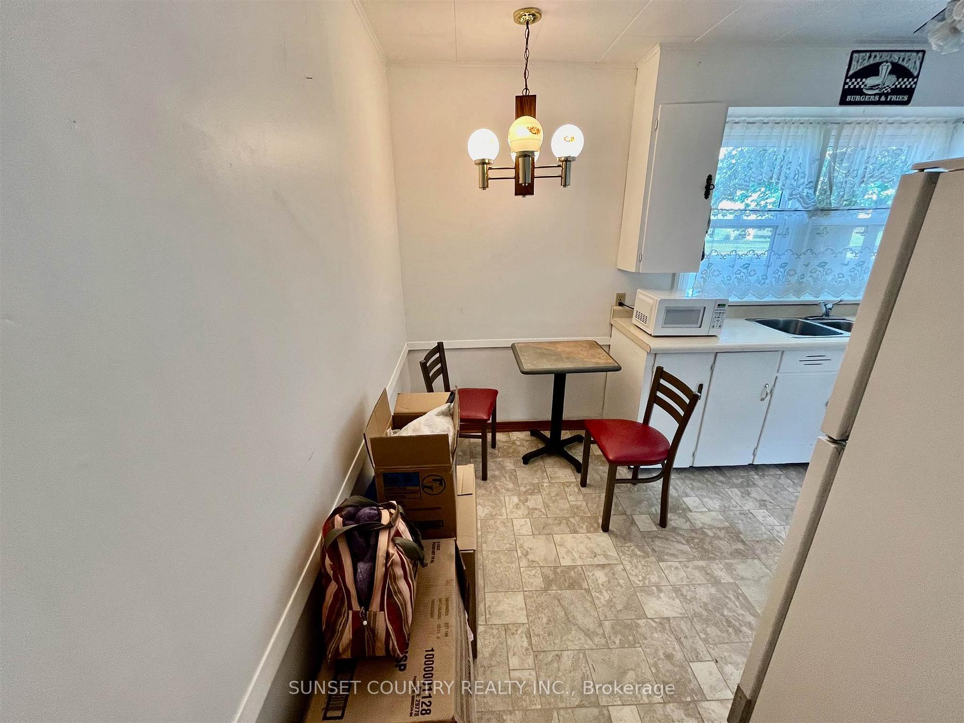 Photo 5 of 132 King Street, Dryden, Downtown — HOMEH