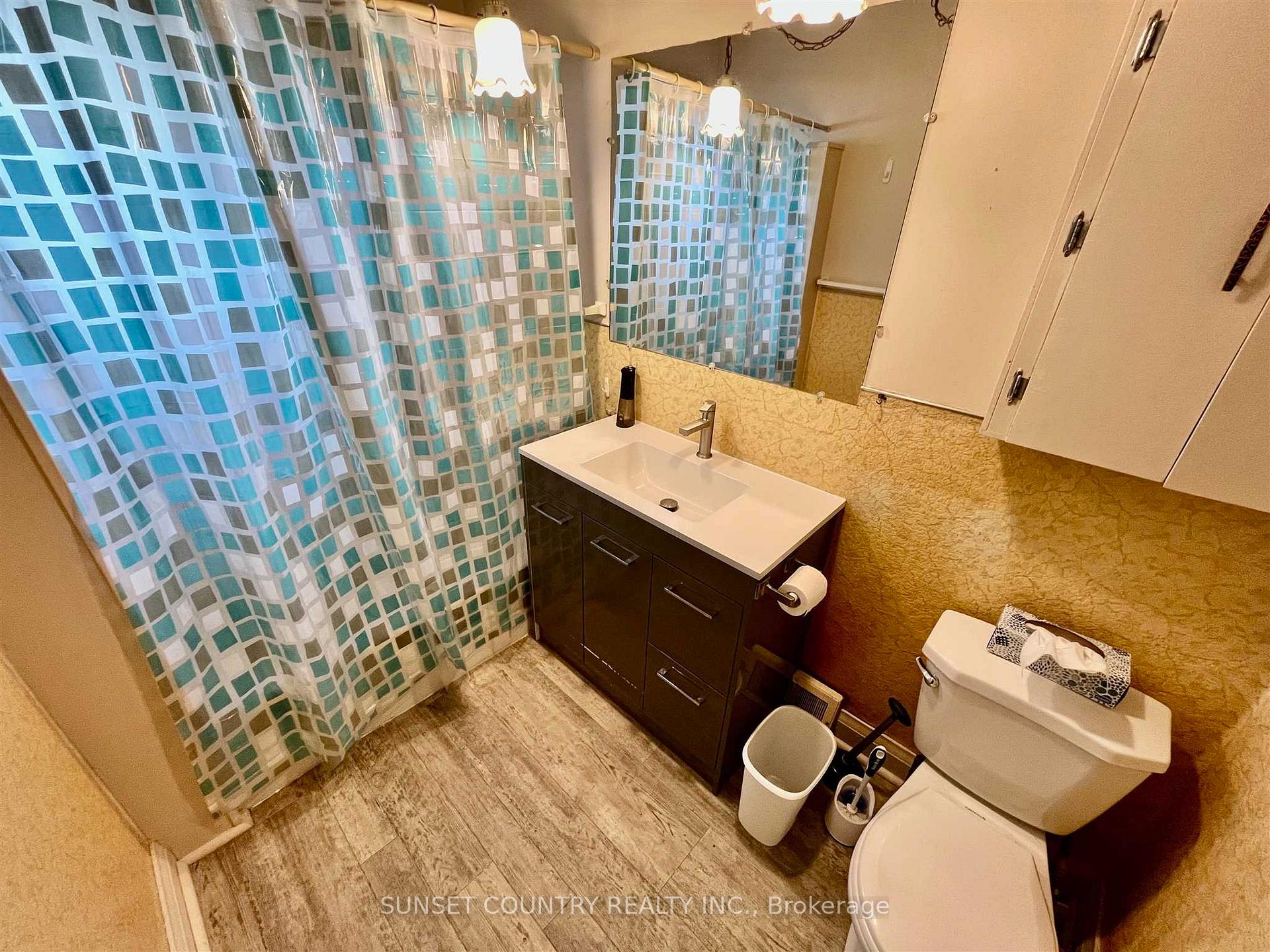 Photo 11 of 132 King Street, Dryden, Downtown — HOMEH