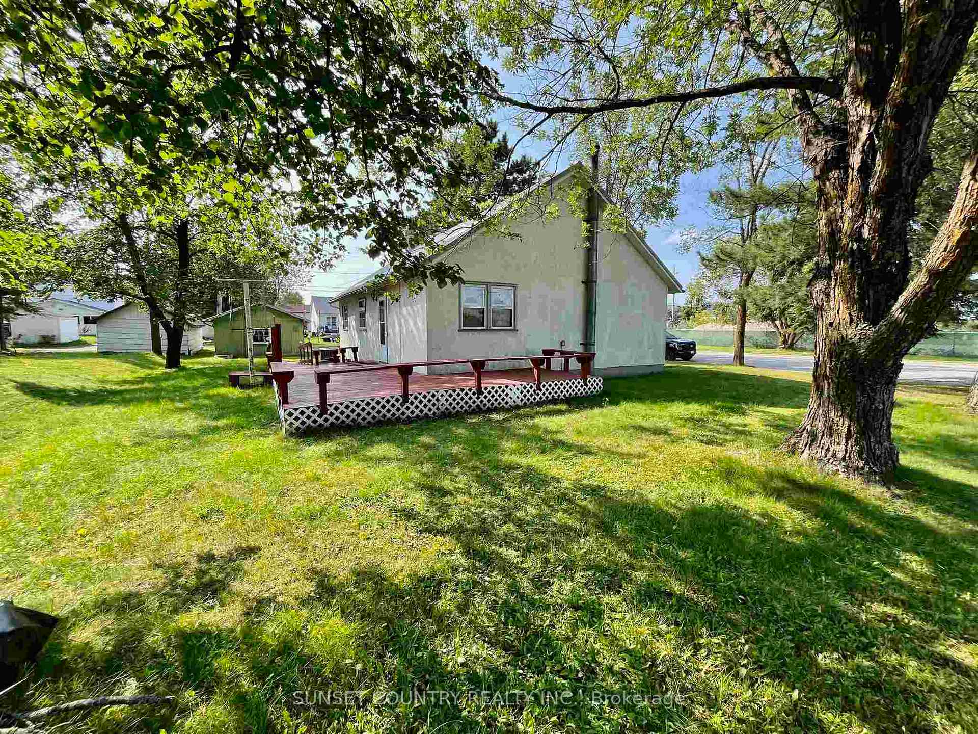 Photo 22 of 132 King Street, Dryden, Downtown — HOMEH