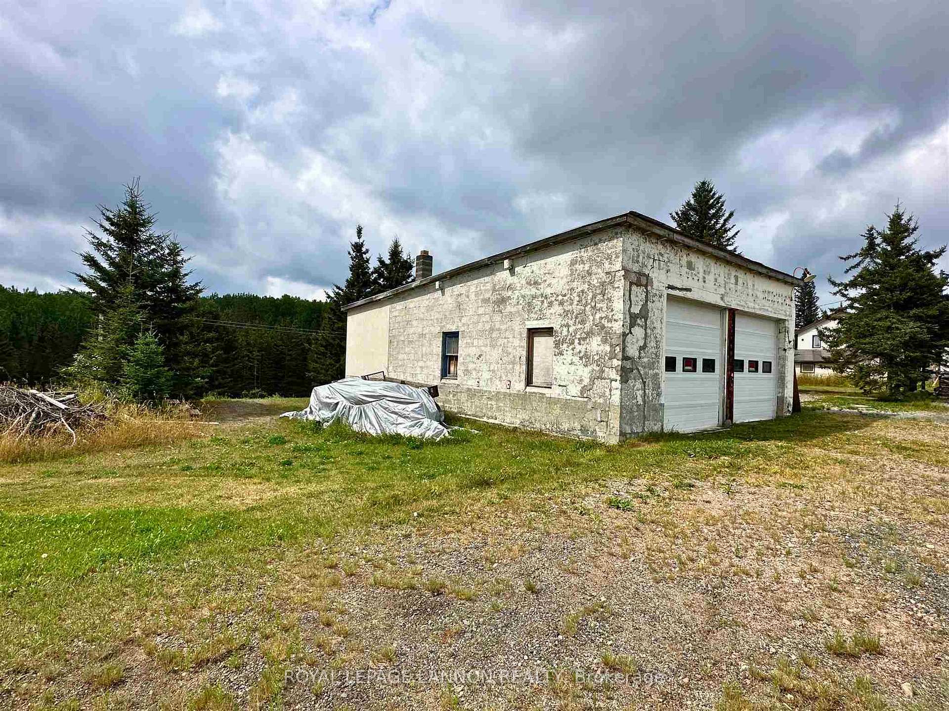Photo 3 of 7647 Hwy 11/17, Thunder Bay Remote Area, Dawson Road Lots — HOMEH