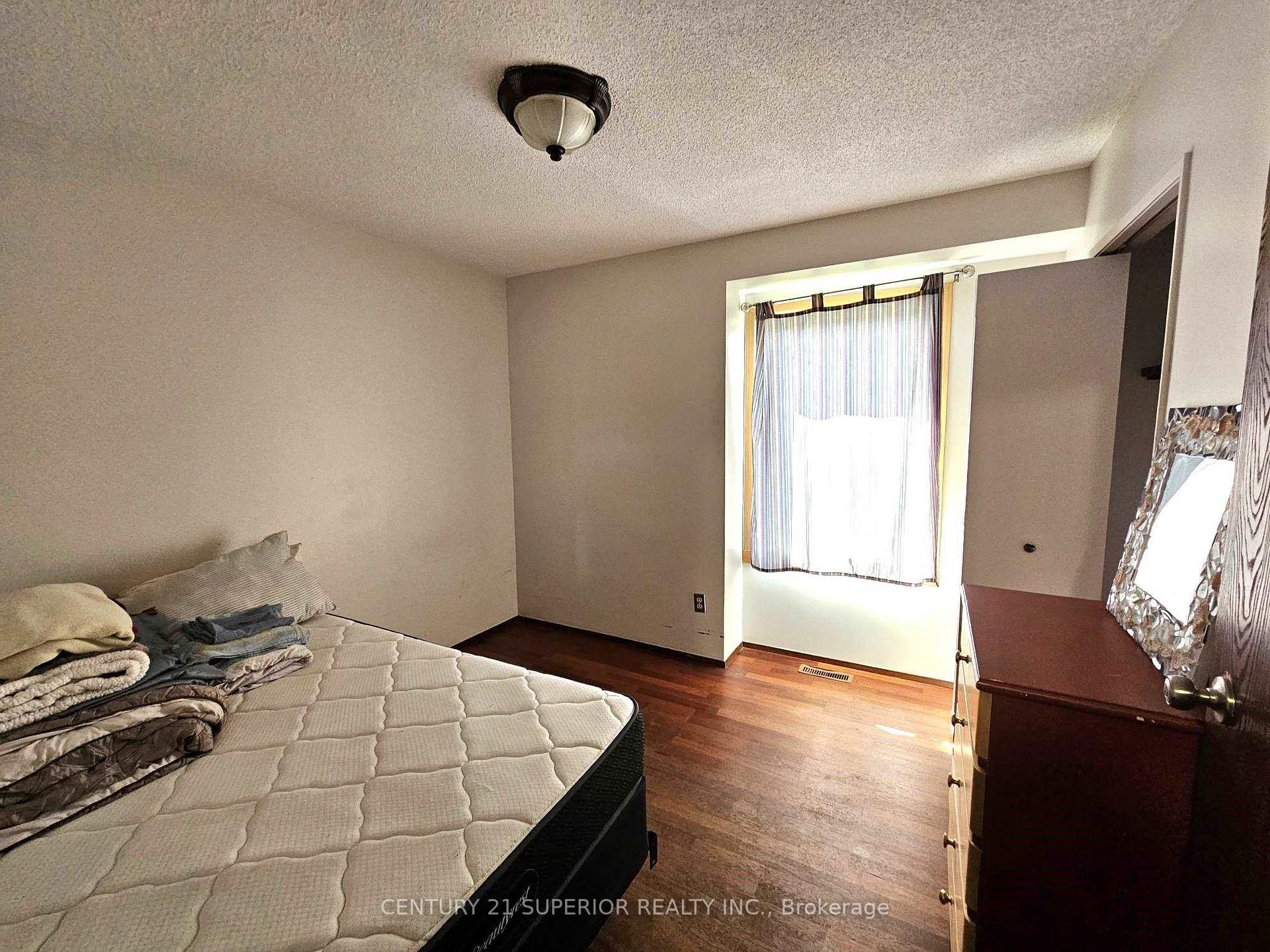Photo 20 of 33 Godfrey Drive E, Marathon — HOMEH