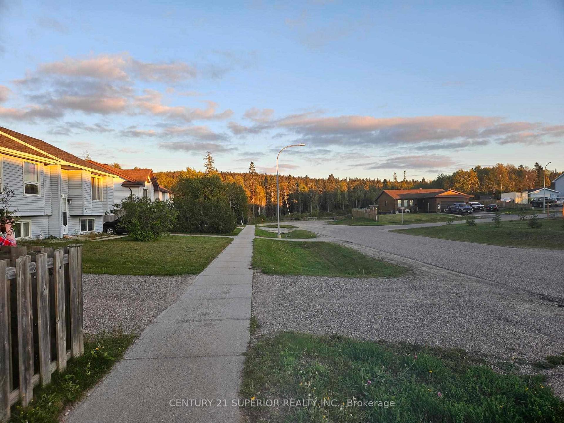 Photo 50 of 33 Godfrey Drive E, Marathon — HOMEH