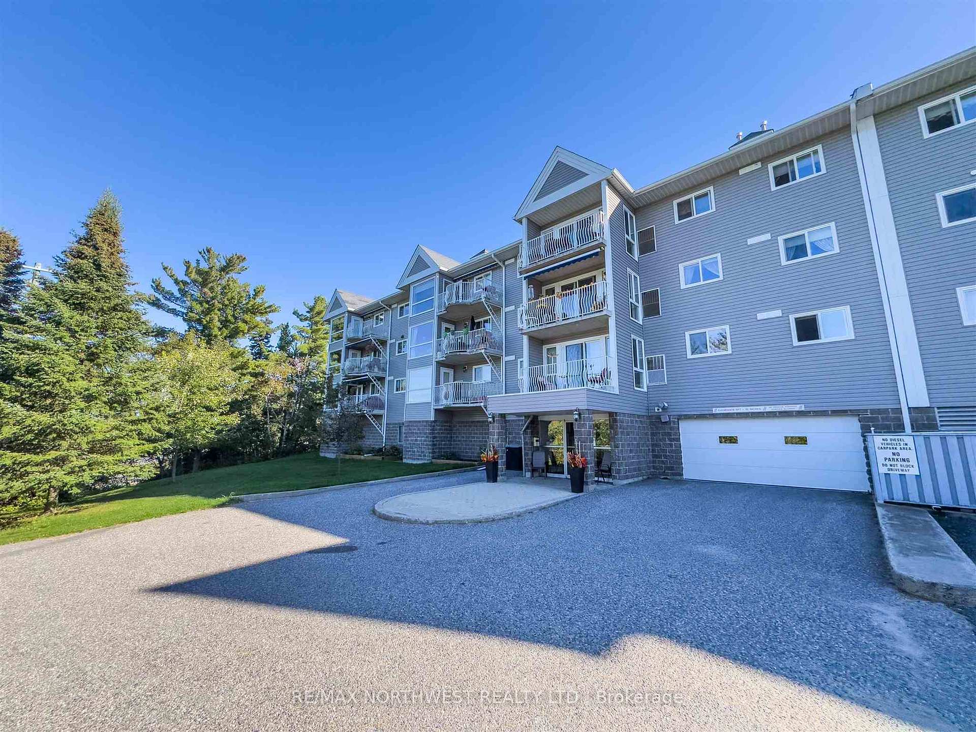 Photo 1 of Unit 302, 471 Lakeview Drive, Kenora, Norman — HOMEH