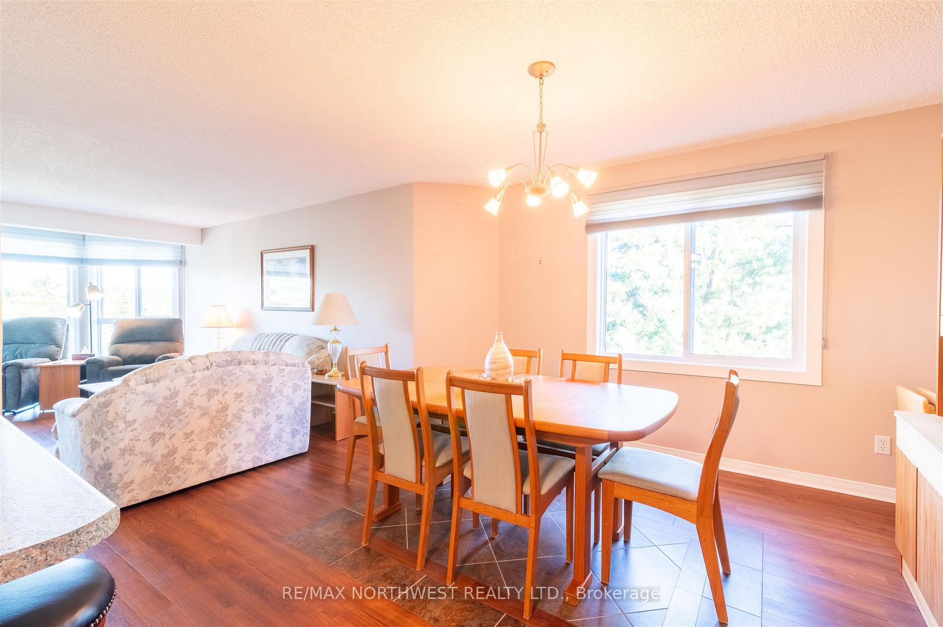 Photo 14 of Unit 302, 471 Lakeview Drive, Kenora, Norman — HOMEH
