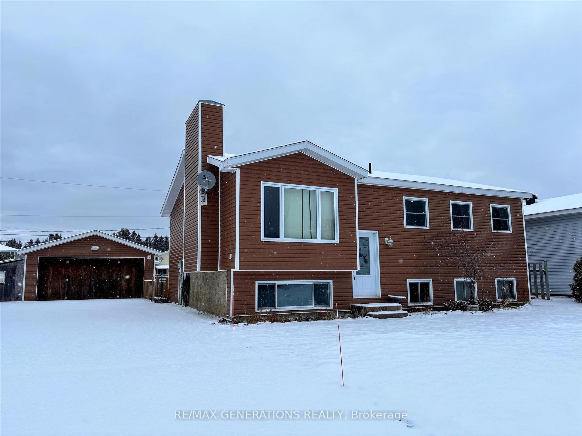 Photo 1 of 27 McFarland Street, Marathon — HOMEH
