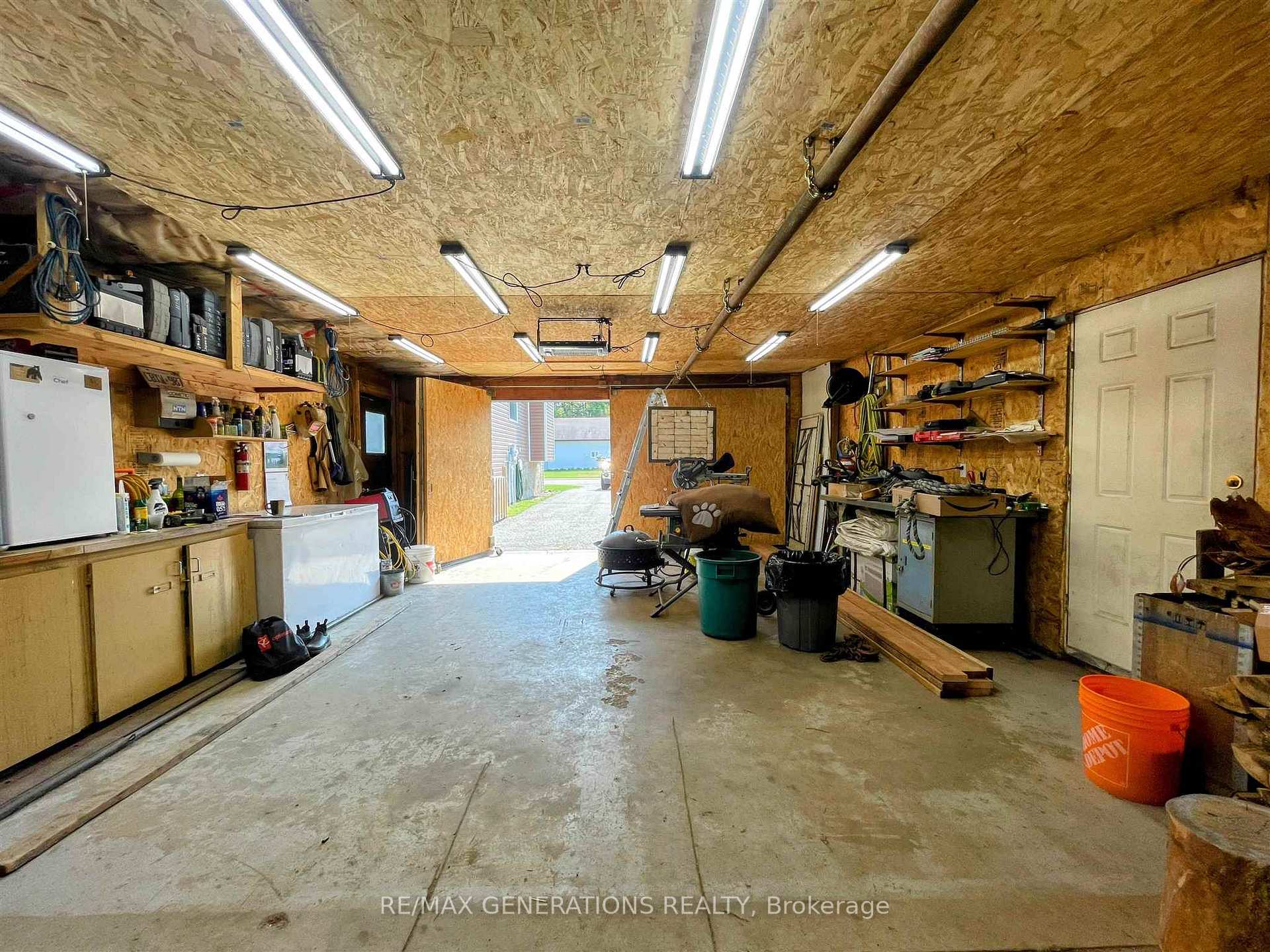 Photo 47 of 27 McFarland Street, Marathon — HOMEH