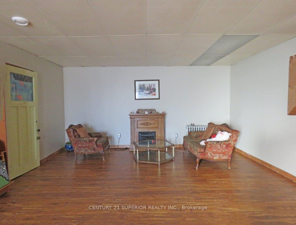 Photo 10 of 46 Front Street, Nipigon — HOMEH
