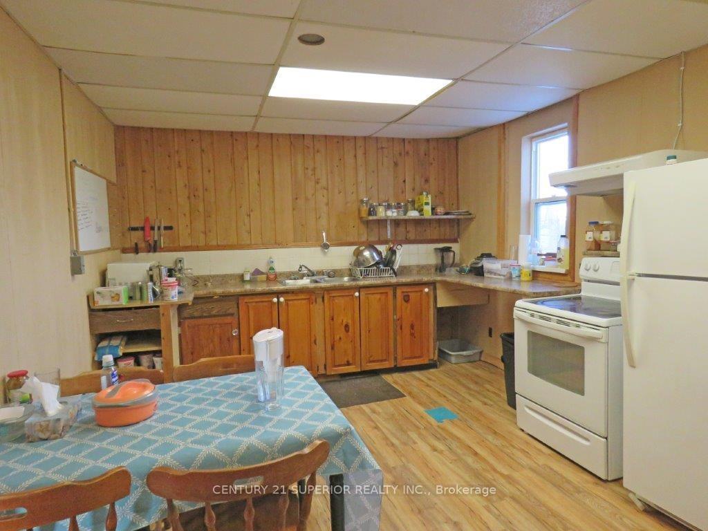 Photo 11 of 46 Front Street, Nipigon — HOMEH
