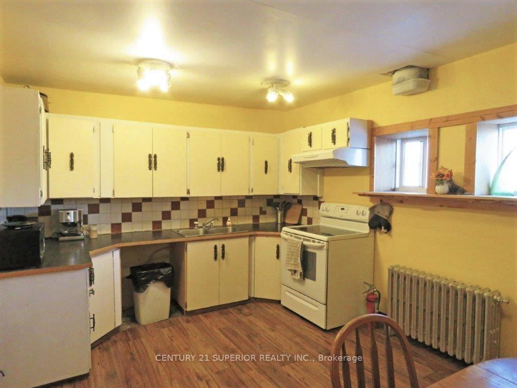 Photo 17 of 46 Front Street, Nipigon — HOMEH