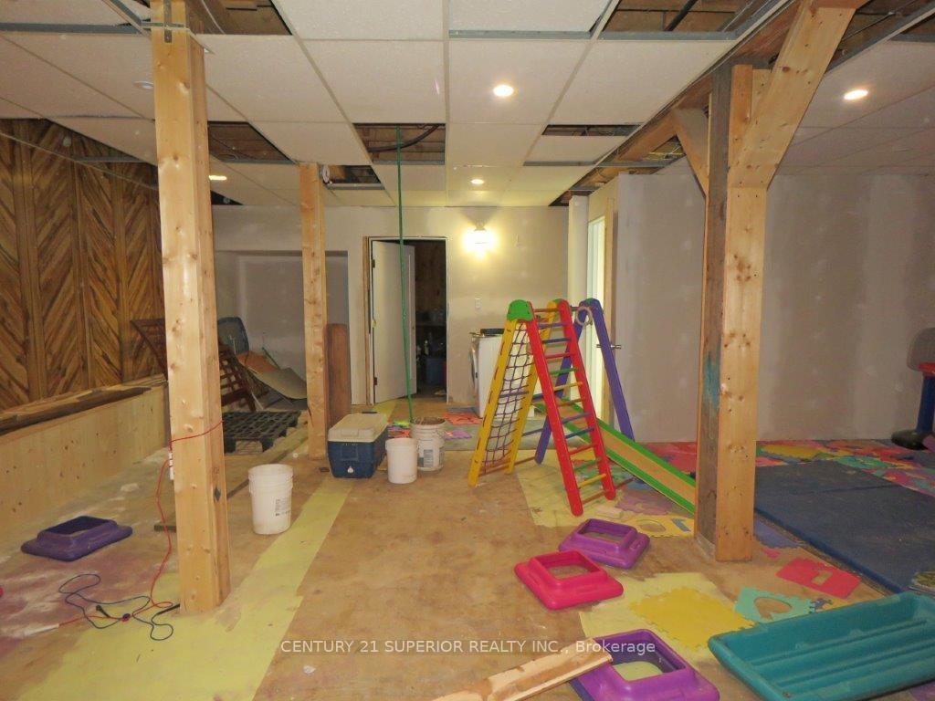 Photo 39 of 46 Front Street, Nipigon — HOMEH
