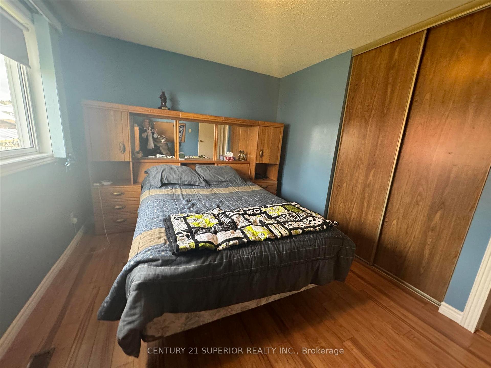 Photo 20 of 40 Van Horne Crescent, Marathon — HOMEH