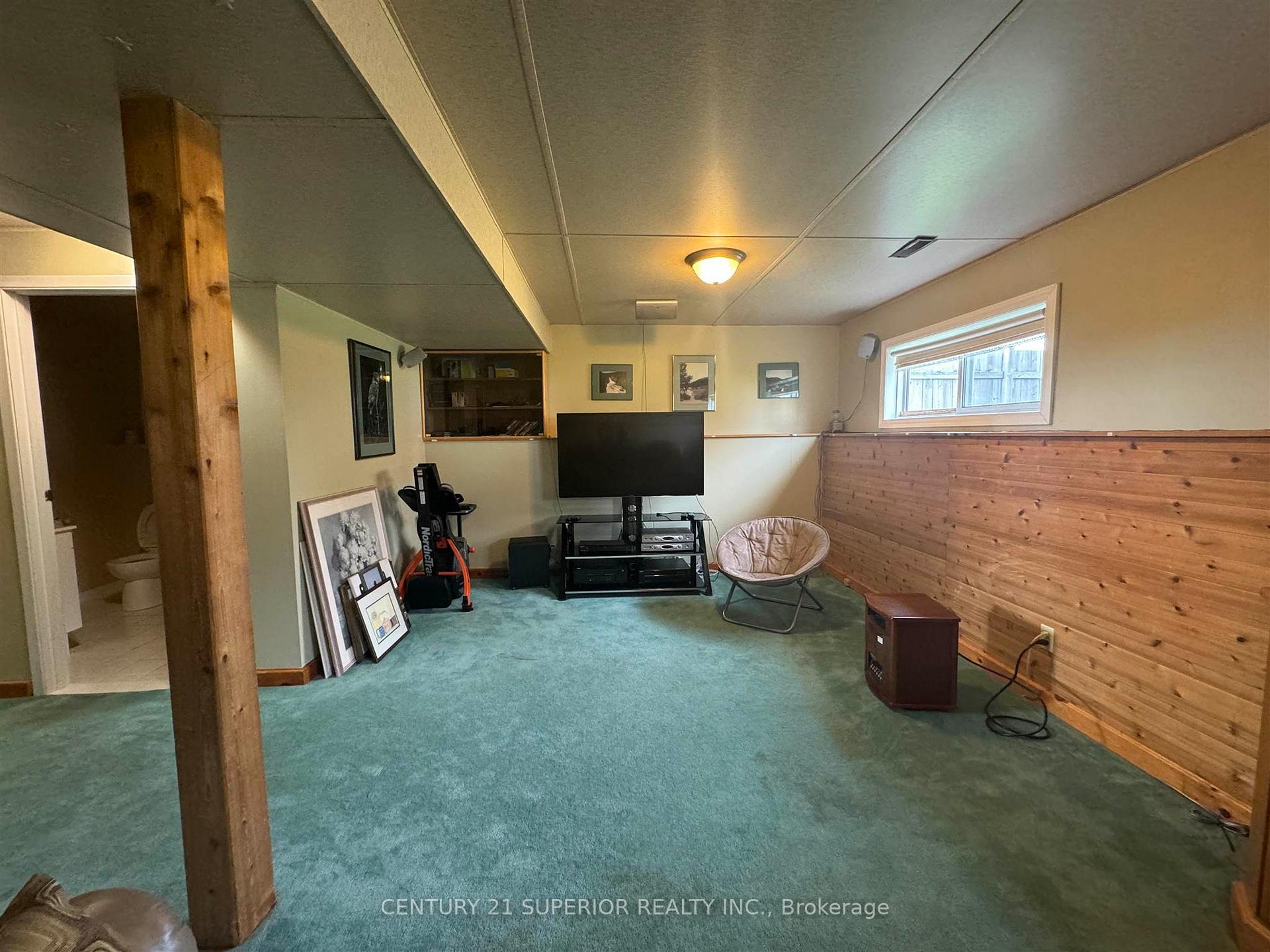 Photo 24 of 40 Van Horne Crescent, Marathon — HOMEH